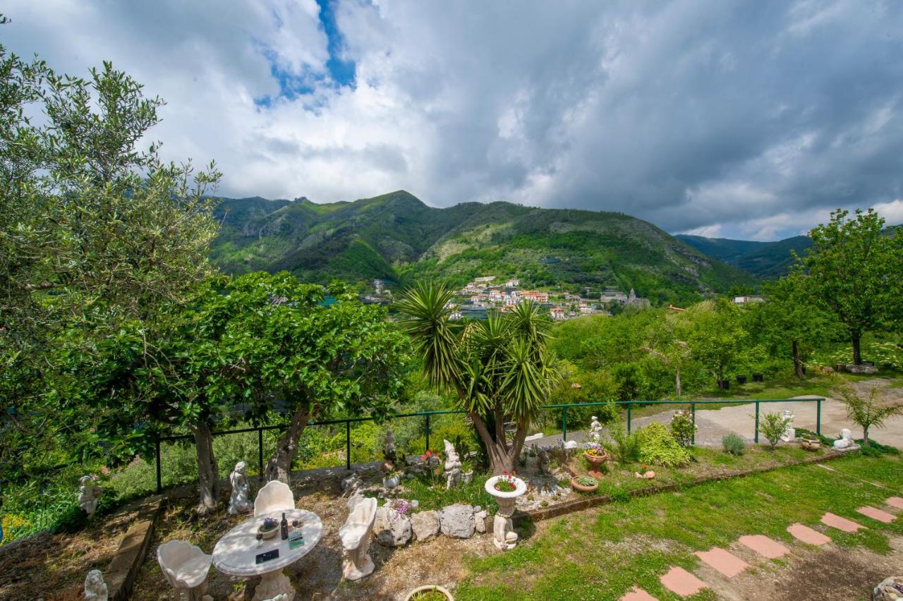 Il Mandorlo Bed & Breakfast Tramonti Bagian luar foto